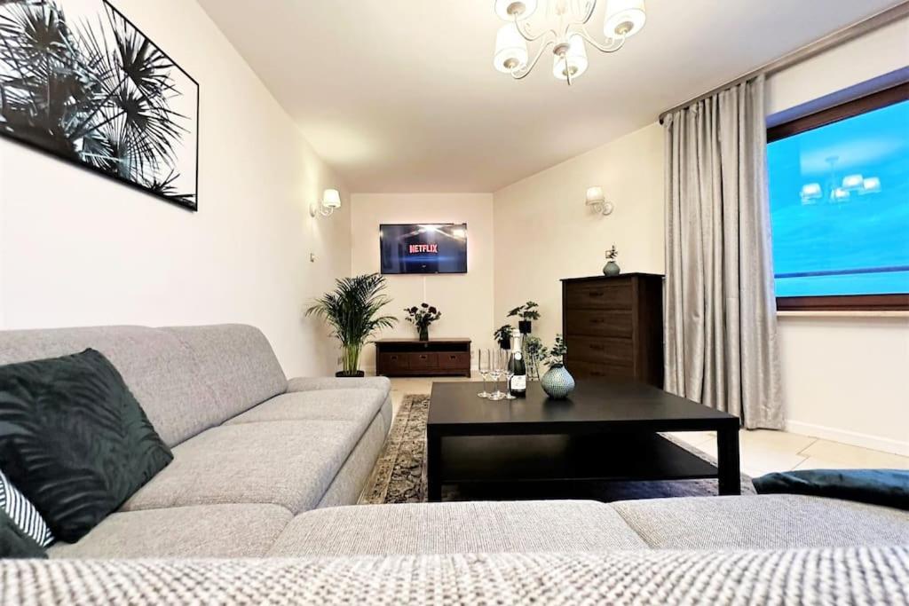 Exclusive Penthouse Near Citycenter 120M2 +Netflix Cracovia Exterior foto