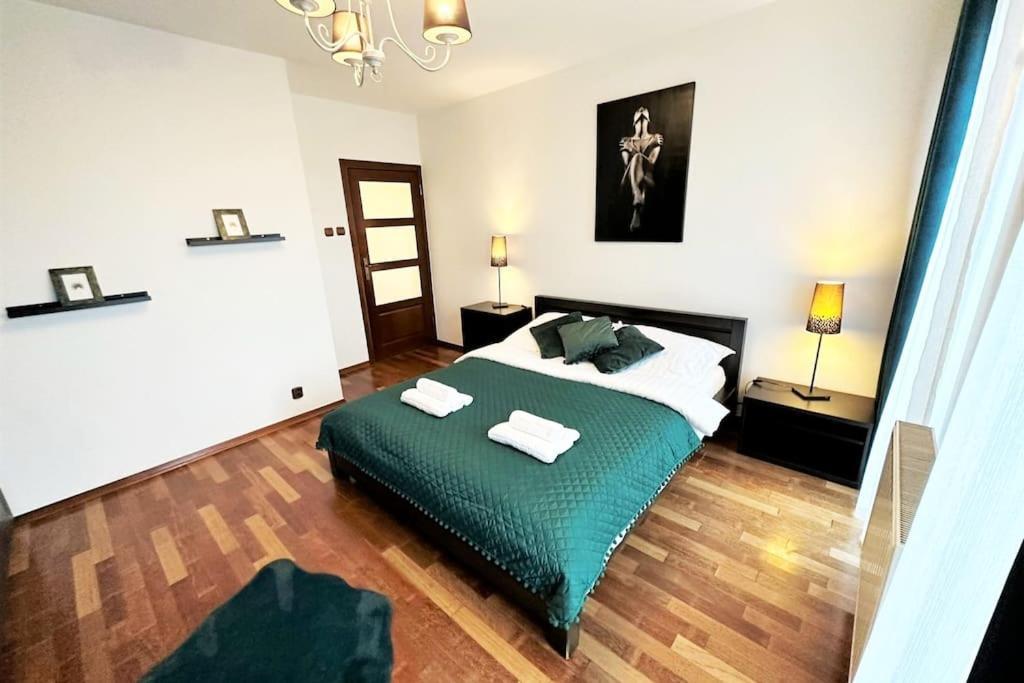 Exclusive Penthouse Near Citycenter 120M2 +Netflix Cracovia Exterior foto